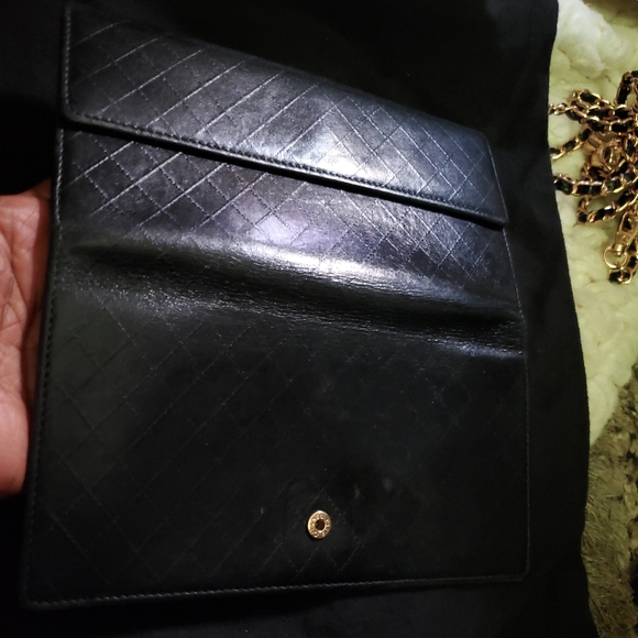 CHANEL Camellia Long Hook Wallet - Picture 2 of 16